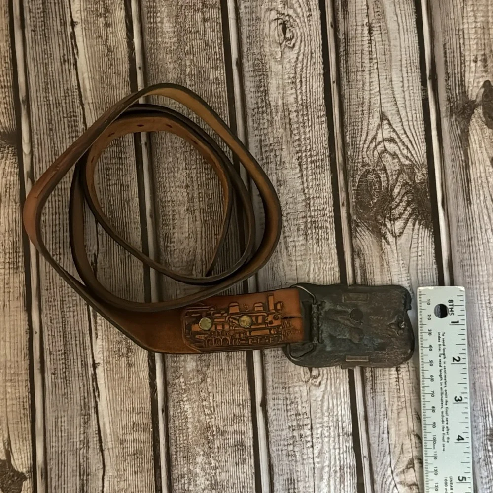 Bergamot Locomotive Vtg Brass Buckle Railfan Leather Tooled Belt 38-42 Unisex